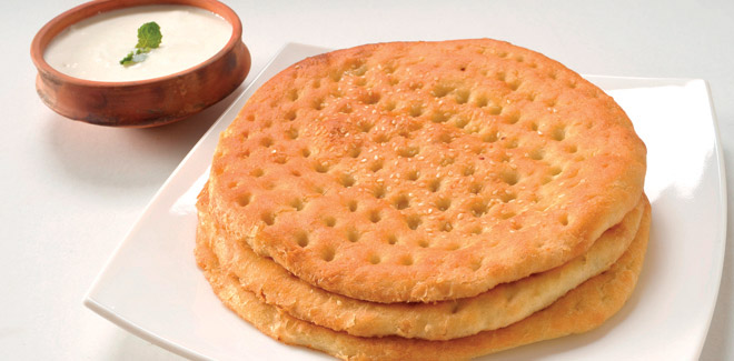 Pane indiano cotto sulla piastra (chapati)