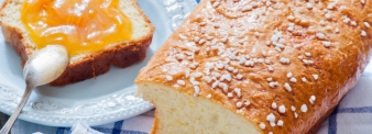 Plumcake with soy flour