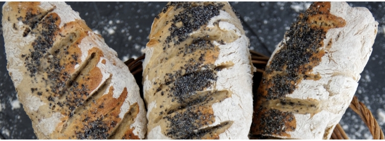 Loafs with whole wheat flour and walnuts 