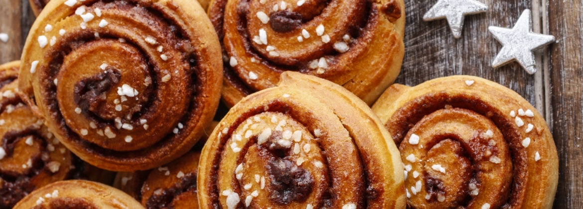 Cinnamon rolls