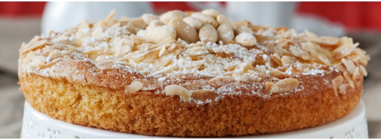 Vegan almonds milk cake