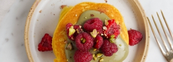 PANCAKES SENZA GLUTINE CON LAMPONI